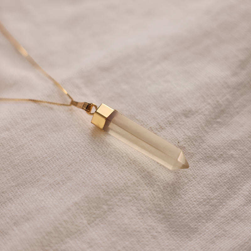 Point Necklaces Crystal Gold